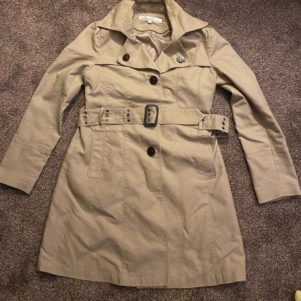 Women’s Kenneth Cole trench